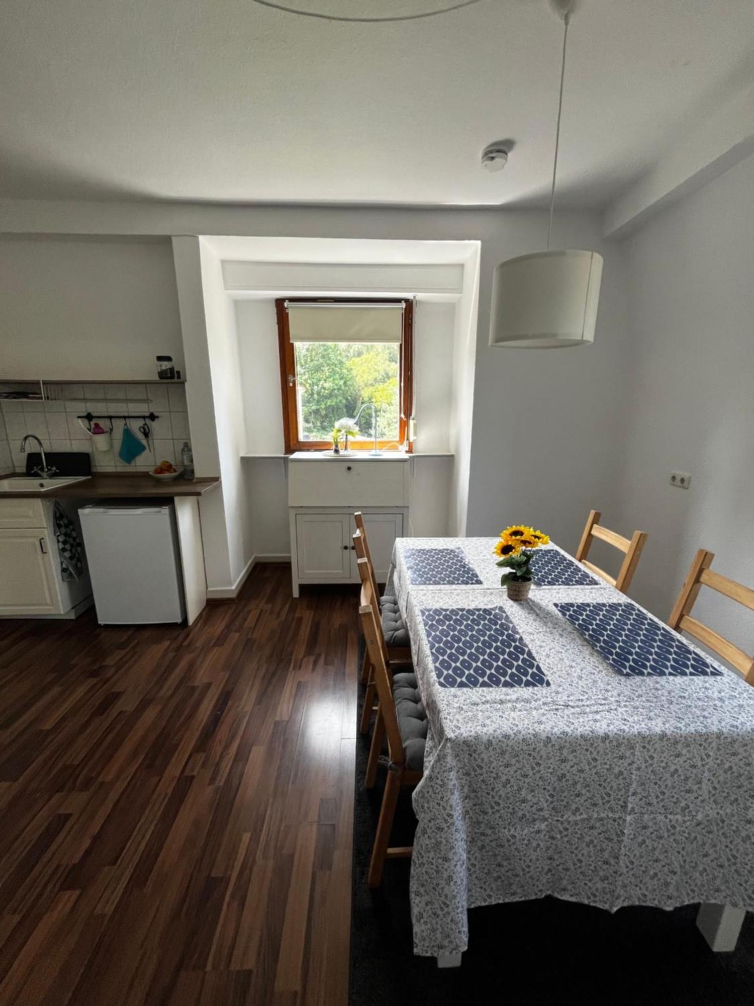 Idyllisch Wohnen An Der Ruhr Apartment Hattingen Luaran gambar